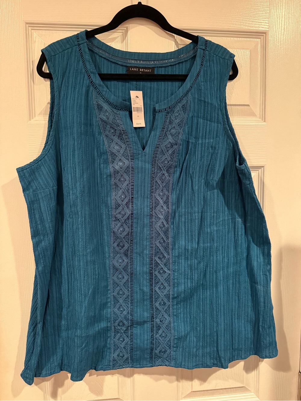 Lane Bryant Teal Sleeveless Embroidered V-Neck Tank